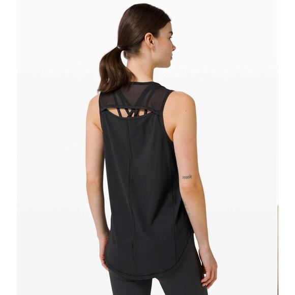 lululemon athletica Tops - Lululemon Sculpt Tank Top Black Mesh Back Athletic Workout Tank Sz 6